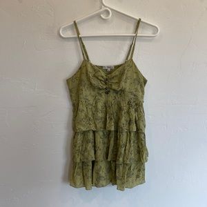 Cecico green floral tiered tank top EUC L